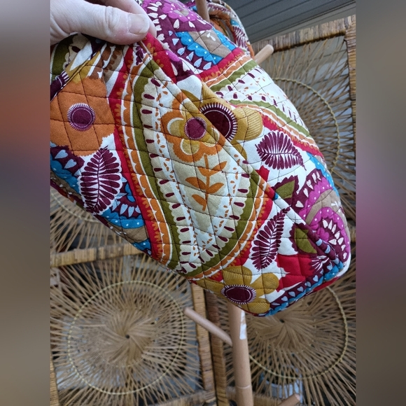 Colorful Paisley Quilted Women's Bag/Tote - Picture 3 of 8